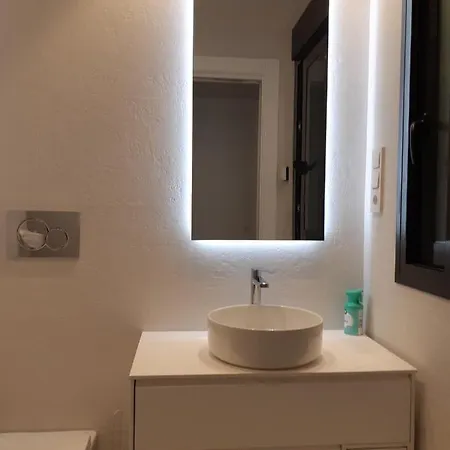 Casa *
